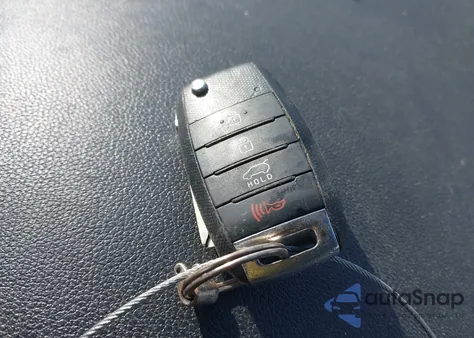 2016 Kia Sorento 2.4L Lx from USA, damaged, VIN 5XYPGDA33GG145709